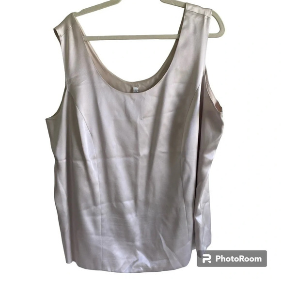Gorgeous Silk-look  Champagne Scoop Neck Tank Top Size 20 XXL - Picture 1 of 12